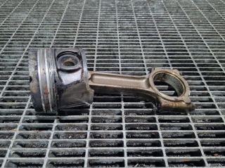 bontott NISSAN QASHQAI Dugattyú