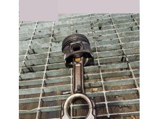 bontott NISSAN QASHQAI Dugattyú