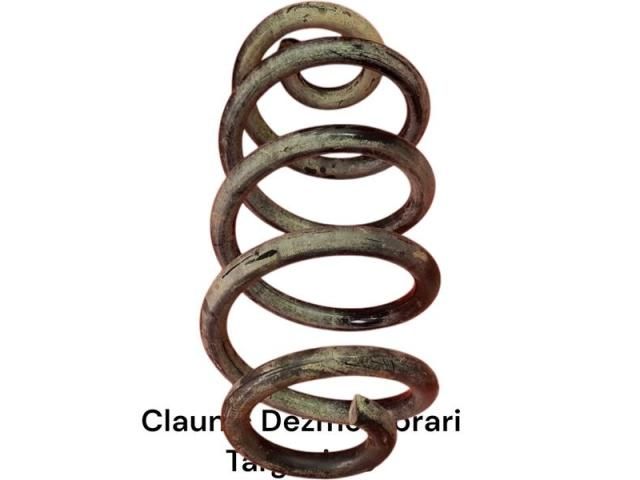 bontott NISSAN QASHQAI Első Rugó