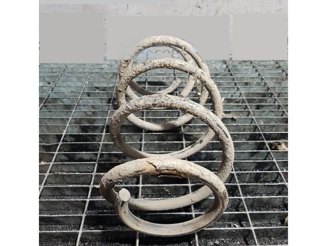 bontott NISSAN QASHQAI Első Rugó