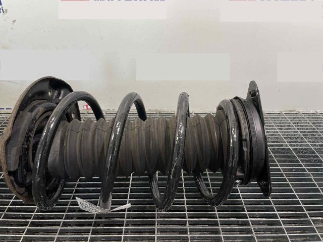 bontott NISSAN QASHQAI Első Rugó