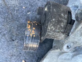 bontott NISSAN QASHQAI Generátor Tartó Bak