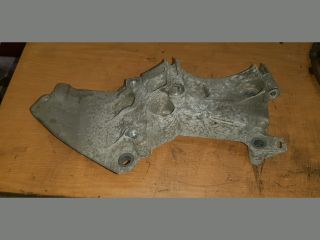 bontott NISSAN QASHQAI Generátor Tartó Bak