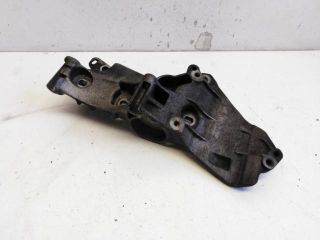 bontott NISSAN QASHQAI Generátor Tartó Bak