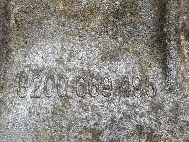 bontott NISSAN QASHQAI Generátor Tartó Bak