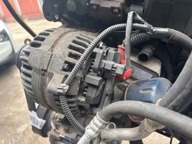 bontott NISSAN QASHQAI Generátor