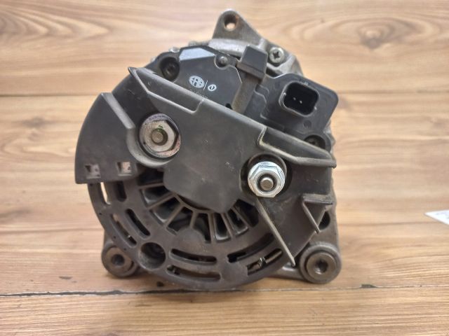 bontott NISSAN QASHQAI Generátor