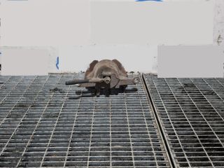 bontott NISSAN QASHQAI Jobb első Fékkengyel