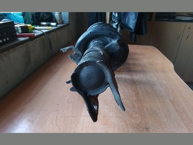 bontott NISSAN QASHQAI Jobb első Gólyaláb (Lengécsillapító, Rugó)