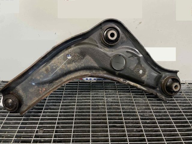 bontott NISSAN QASHQAI Jobb első Lengőkar