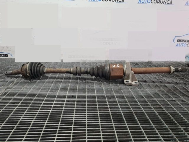 bontott NISSAN QASHQAI Jobb Féltengely