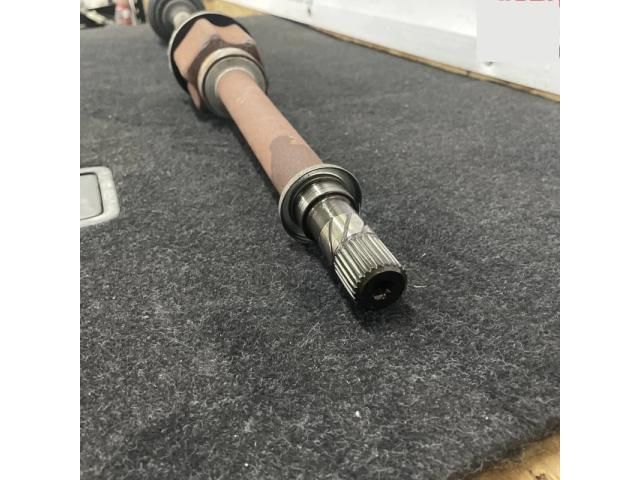 bontott NISSAN QASHQAI Jobb Féltengely