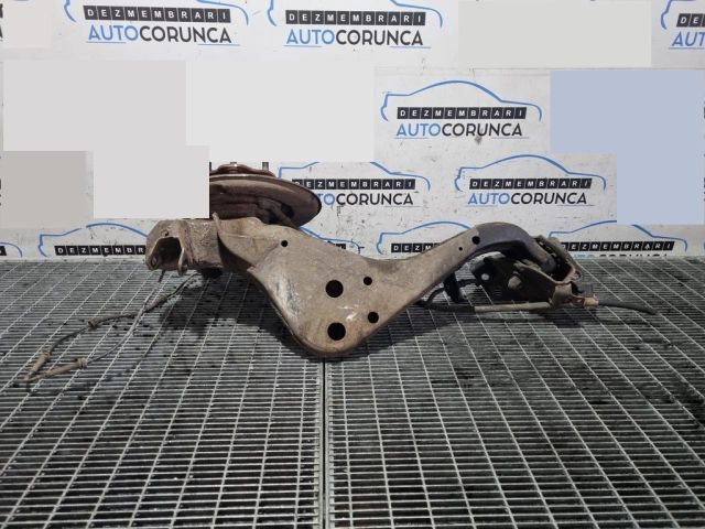 bontott NISSAN QASHQAI Jobb hátsó Csonkállvány