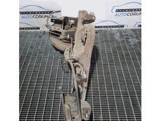 bontott NISSAN QASHQAI Jobb hátsó Csonkállvány