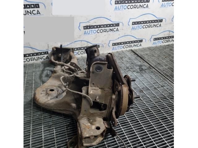 bontott NISSAN QASHQAI Jobb hátsó Csonkállvány