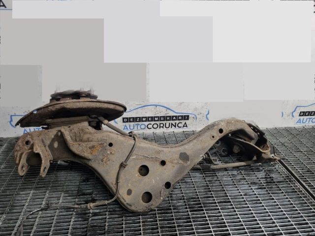 bontott NISSAN QASHQAI Jobb hátsó Csonkállvány