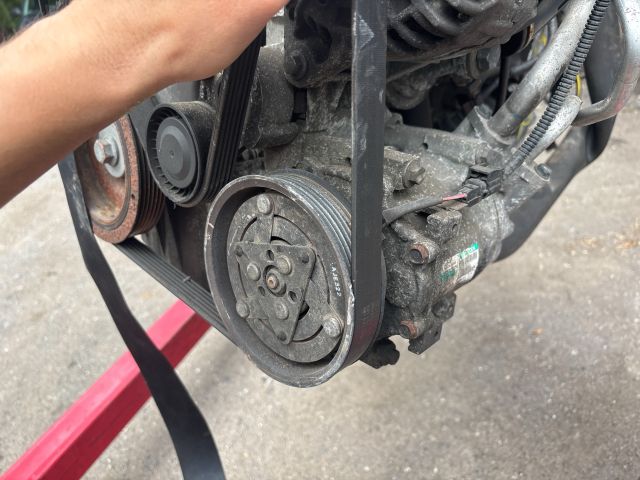 bontott NISSAN QASHQAI Klímakompresszor