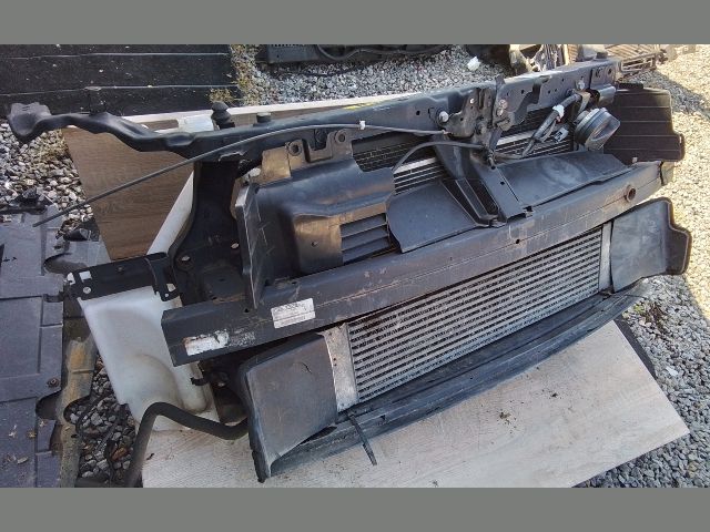 bontott NISSAN QASHQAI Komplett Homlokfal (Részeivel)