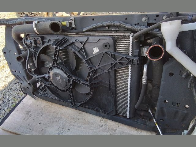 bontott NISSAN QASHQAI Komplett Homlokfal (Részeivel)