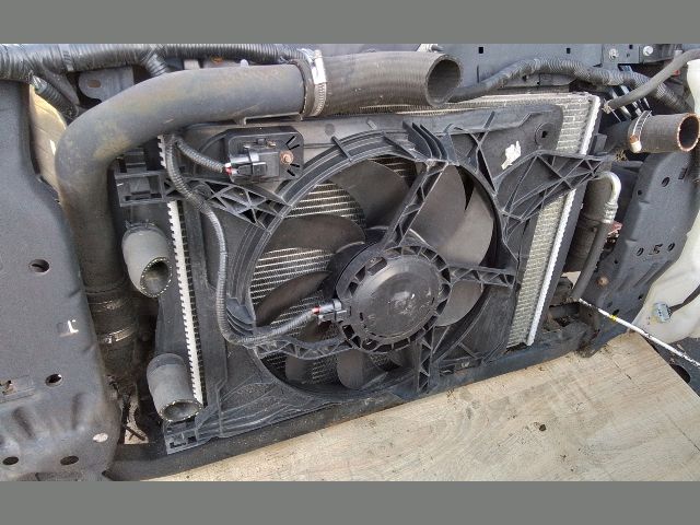 bontott NISSAN QASHQAI Komplett Homlokfal (Részeivel)