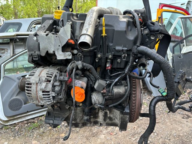 bontott NISSAN QASHQAI Komplett Motor (Segédberendezésekkel)