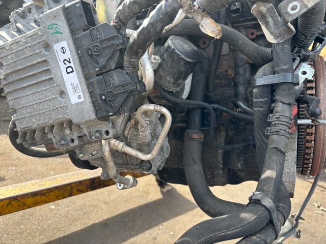 bontott NISSAN QASHQAI Komplett Motor (Segédberendezésekkel)