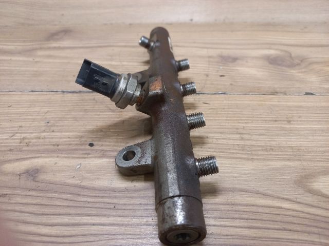 bontott NISSAN QASHQAI Közösnyomócső