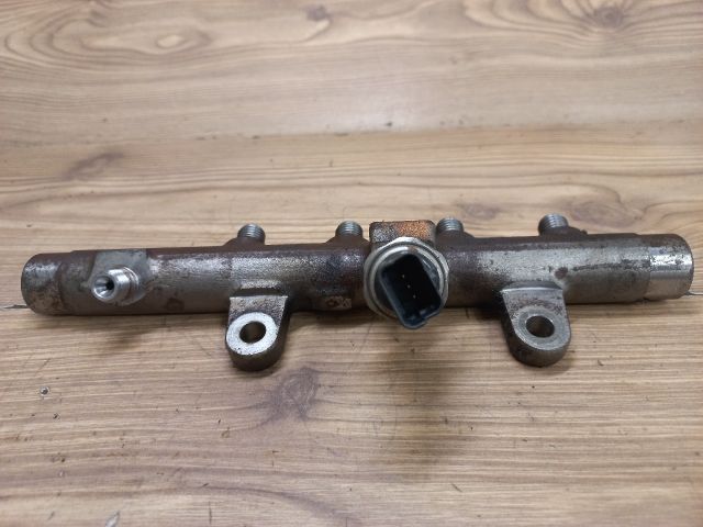 bontott NISSAN QASHQAI Közösnyomócső