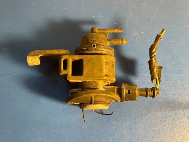 bontott NISSAN QASHQAI Lefújószelep