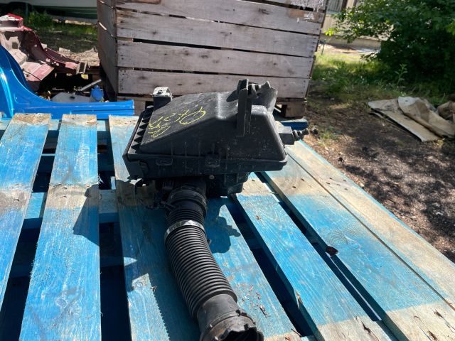 bontott NISSAN QASHQAI Légszűrő Ház