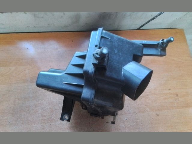 bontott NISSAN QASHQAI Légszűrő Ház