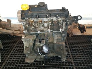 bontott NISSAN QASHQAI Motor (Fűzött blokk hengerfejjel)