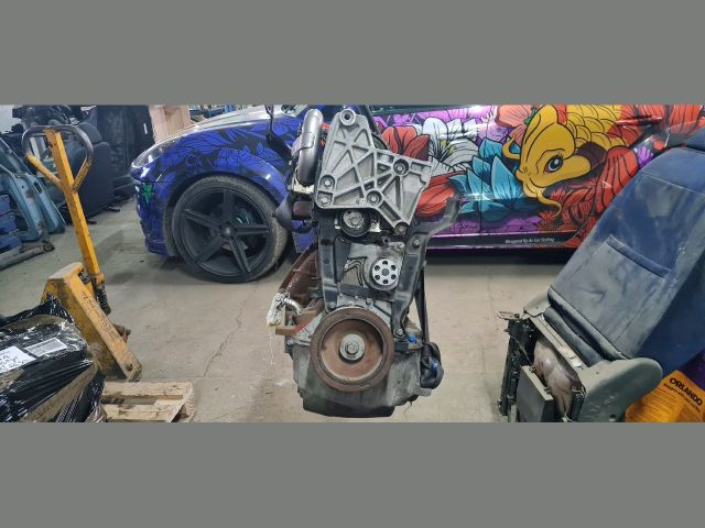 bontott NISSAN QASHQAI Motor (Fűzött blokk hengerfejjel)