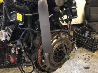 bontott NISSAN QASHQAI Motor (Fűzött blokk hengerfejjel)