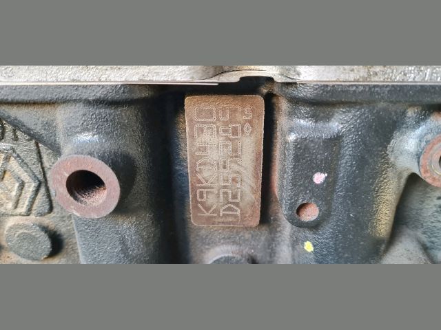 bontott NISSAN QASHQAI Motor (Fűzött blokk hengerfejjel)