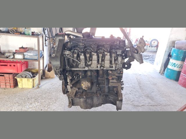 bontott NISSAN QASHQAI Motor (Fűzött blokk hengerfejjel)