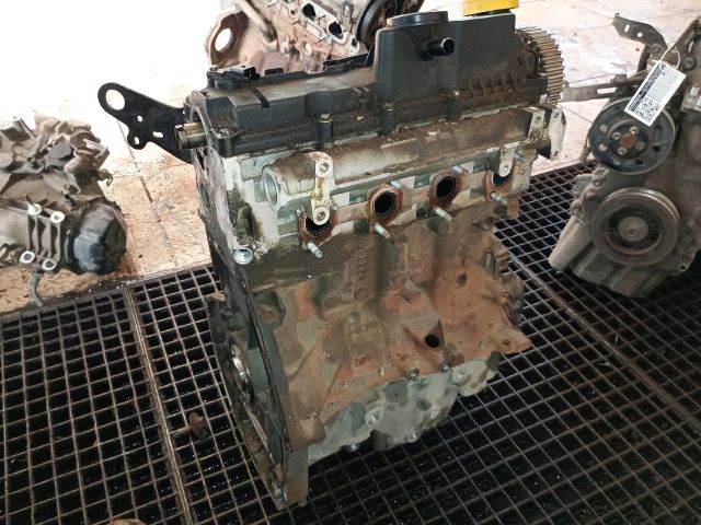 bontott NISSAN QASHQAI Motor (Fűzött blokk hengerfejjel)