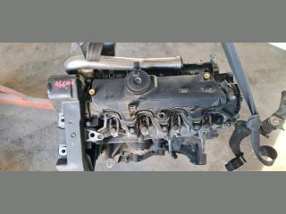 bontott NISSAN QASHQAI Motor (Fűzött blokk hengerfejjel)