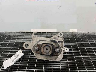 bontott NISSAN QASHQAI Motor Tartó Bak (Pozíciófüggetlen)