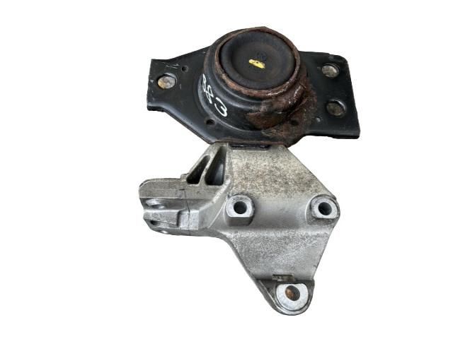 bontott NISSAN QASHQAI Motor Tartó Bak (Pozíciófüggetlen)