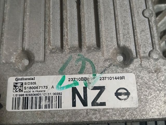 bontott NISSAN QASHQAI Motorvezérlő