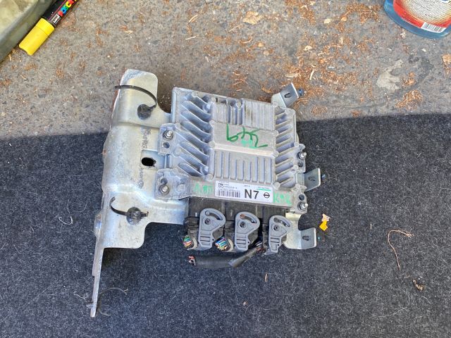 bontott NISSAN QASHQAI Motorvezérlő