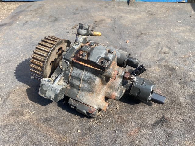 bontott NISSAN QASHQAI Nagynyomású Szivattyú