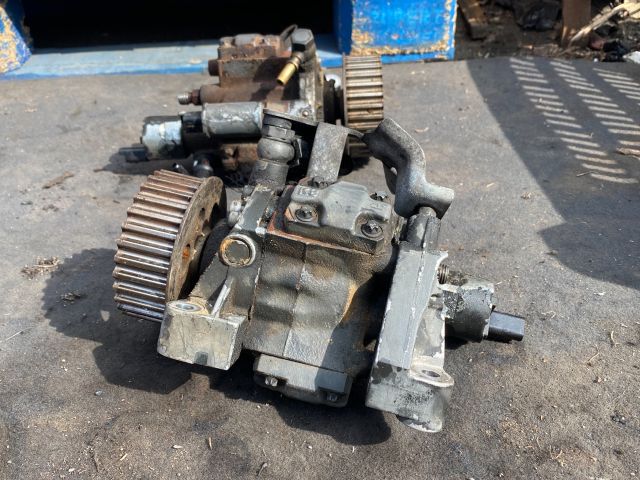 bontott NISSAN QASHQAI Nagynyomású Szivattyú