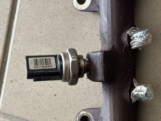 bontott NISSAN QASHQAI Nagynyomású Üzemanyag Gyűjtőcső