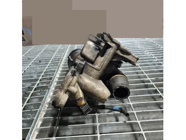 bontott NISSAN QASHQAI Olajszűrő Ház