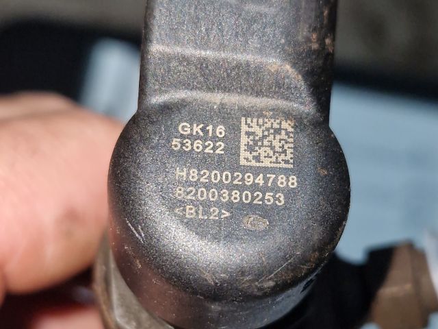 bontott NISSAN QASHQAI Porlasztó (1 db)