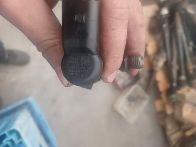 bontott NISSAN QASHQAI Porlasztó (1 db)