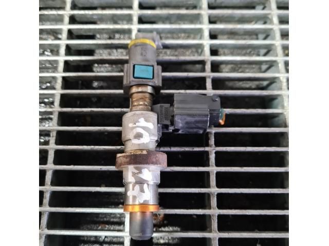 bontott NISSAN QASHQAI Porlasztó (1 db)