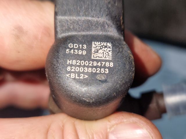 bontott NISSAN QASHQAI Porlasztó (1 db)